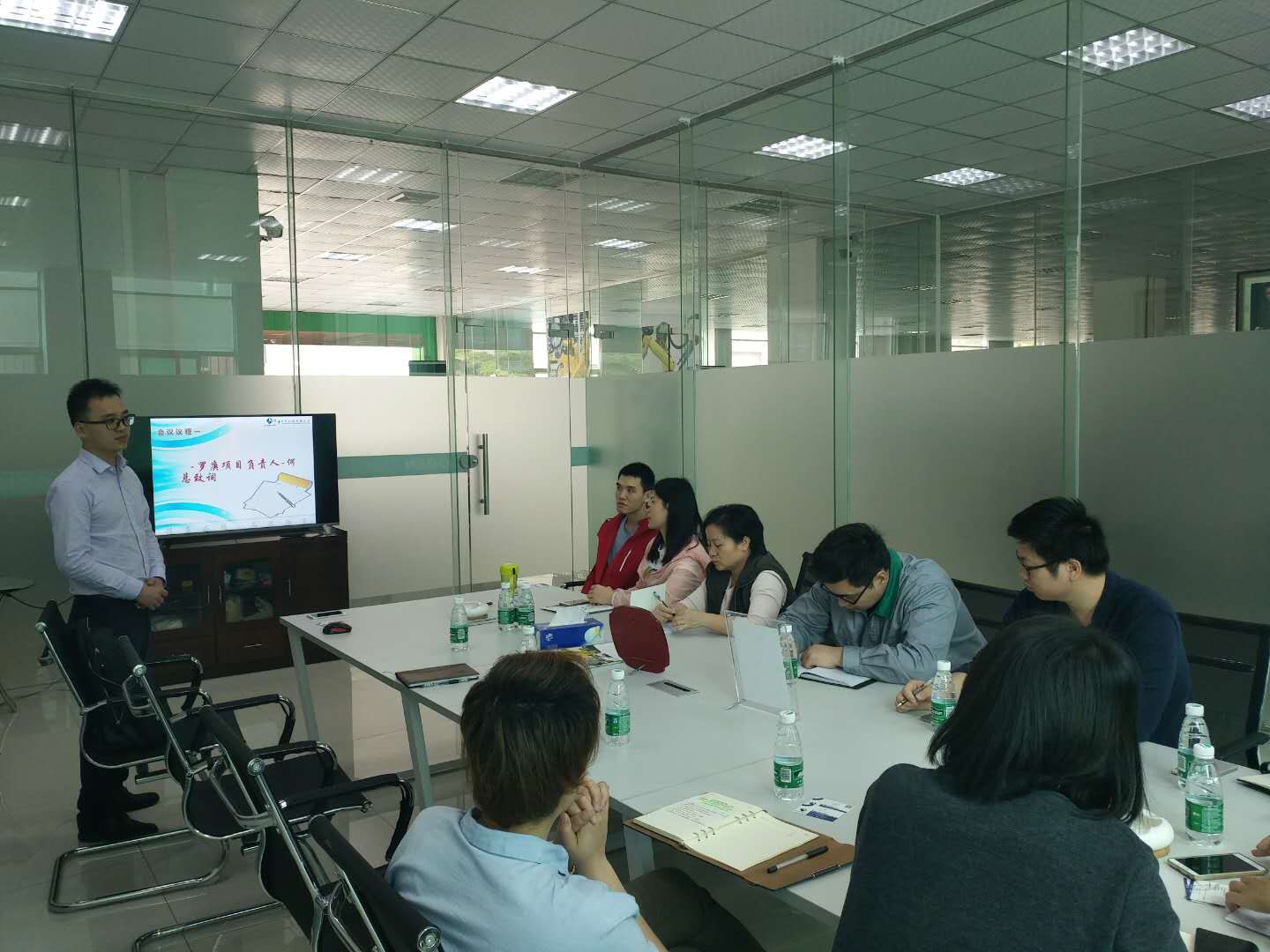 祝贺罗庚机器人签约华体会体育-华体会体育·（中国）官方网站ERP